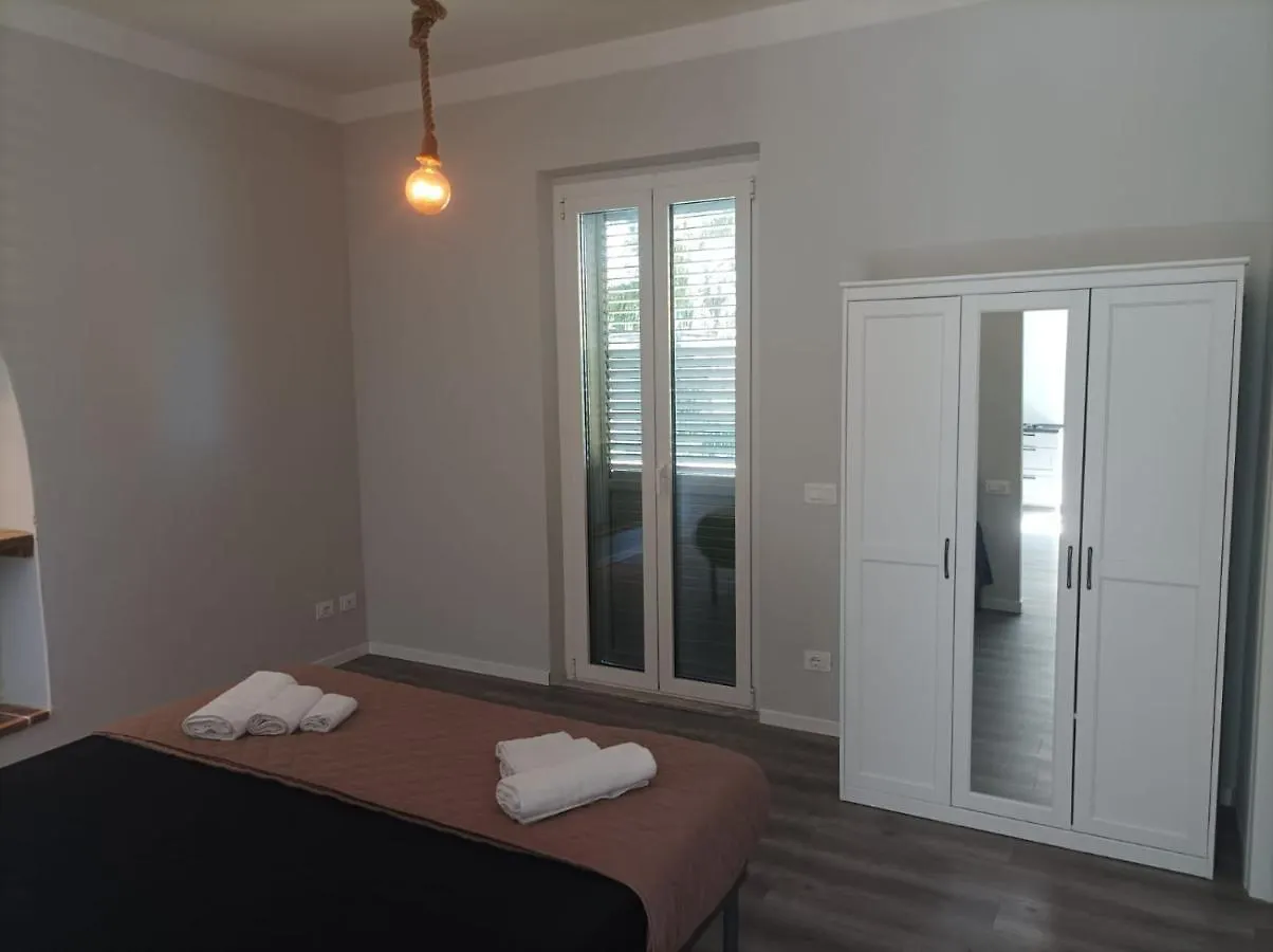 Lucca&Joy Apartment